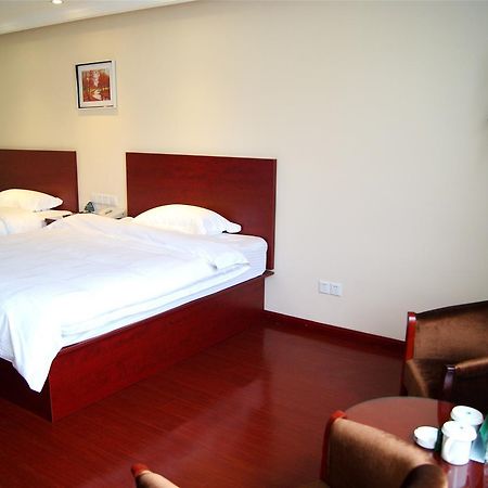 Greentree Inn Jiangsu Wuxi Yangjian Xihu Road Express Hotel Экстерьер фото