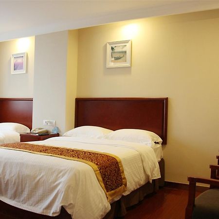 Greentree Inn Jiangsu Wuxi Yangjian Xihu Road Express Hotel Экстерьер фото
