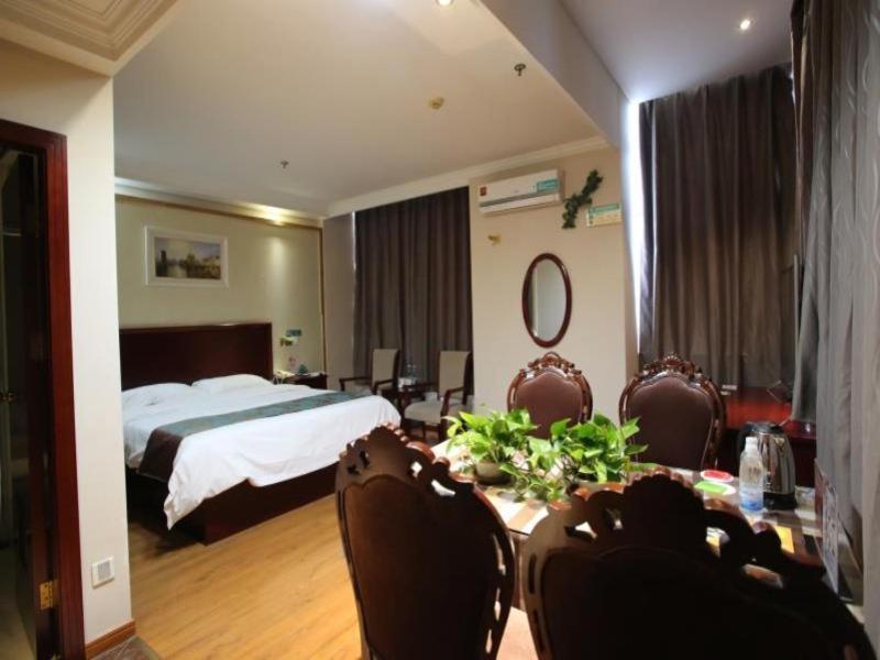 Greentree Inn Jiangsu Wuxi Yangjian Xihu Road Express Hotel Экстерьер фото