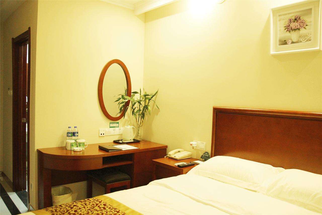 Greentree Inn Jiangsu Wuxi Yangjian Xihu Road Express Hotel Экстерьер фото